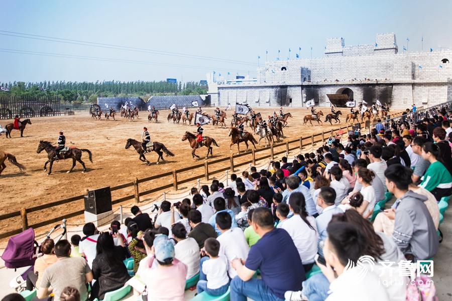 新澳门正版免费资料大全旅游团,使更多人能够享受到高质量的旅游服务